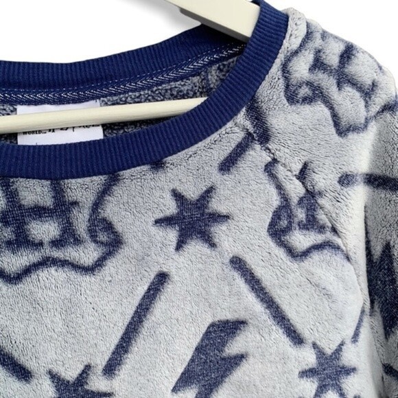 Harry Potter Sweater M Fleece Soft Fuzzy Crew Neck Lounge Top - Picture 8 of 14